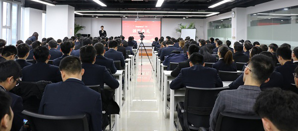 2019年，聯(lián)測(cè)“新征程，大未來”年終盛典